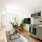 1290-7 New Renovated 2 Bedrooms In Ues