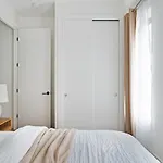 1290-7 New Renovated 2 Bedrooms In Ues